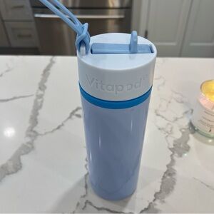 NWOT Vitapod light Blue Water Bottle